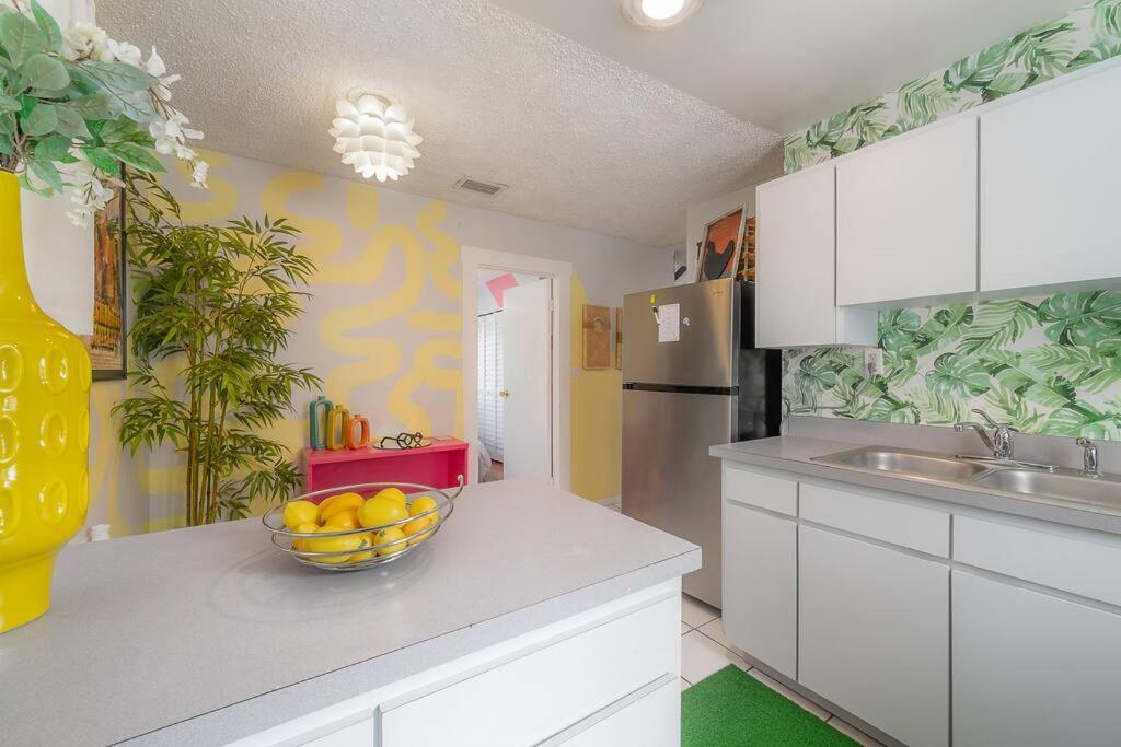 Vibing In The Heights/Breweries/Food/Petfriendly Villa Tampa Kültér fotó